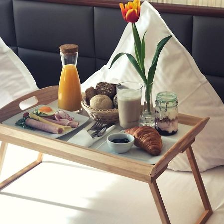 Business Hotel Vega فروتسواف المظهر الخارجي الصورة