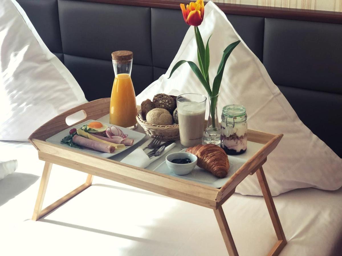 Business Hotel Vega فروتسواف المظهر الخارجي الصورة